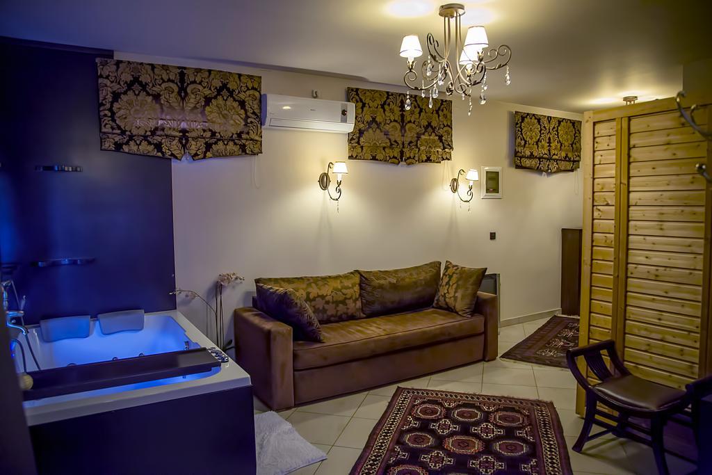 Pandion Luxury Boutique Hotel & Suites With Spa Неохоріон Екстер'єр фото