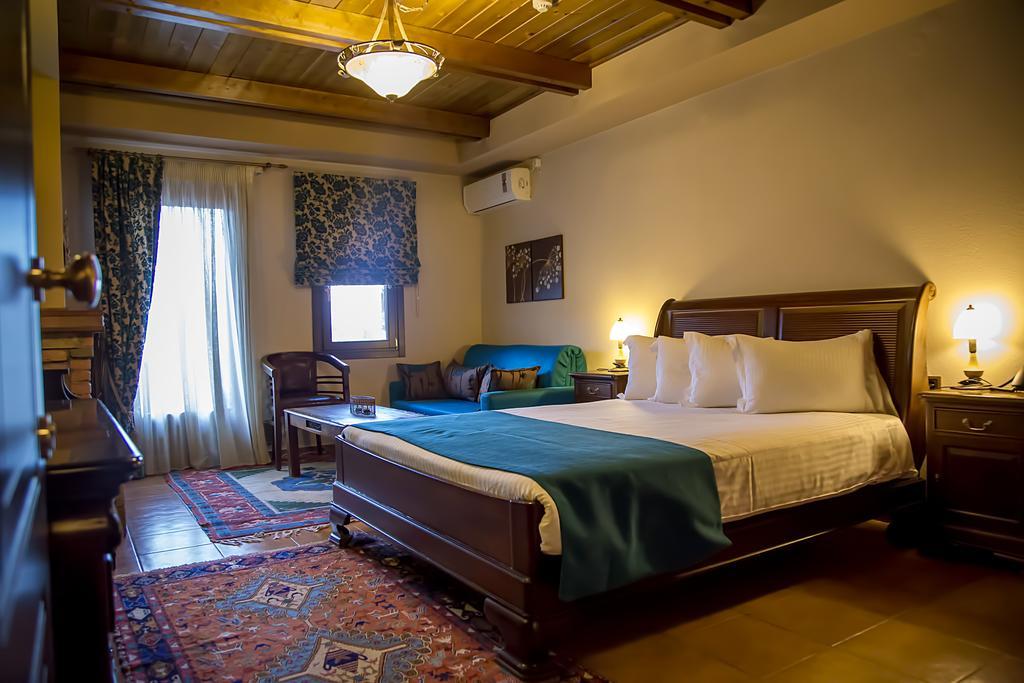 Pandion Luxury Boutique Hotel & Suites With Spa Неохоріон Екстер'єр фото